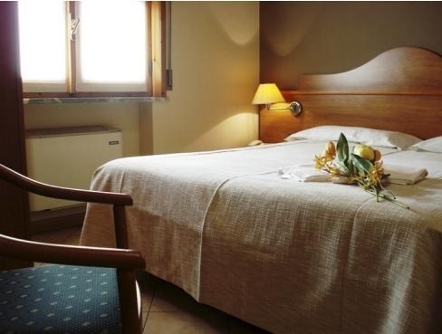 Hotel Trattoria Contini Sorbolo Номер фото